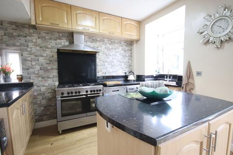 73 Yew Tree Drive, Blackburn, BB2 7DW