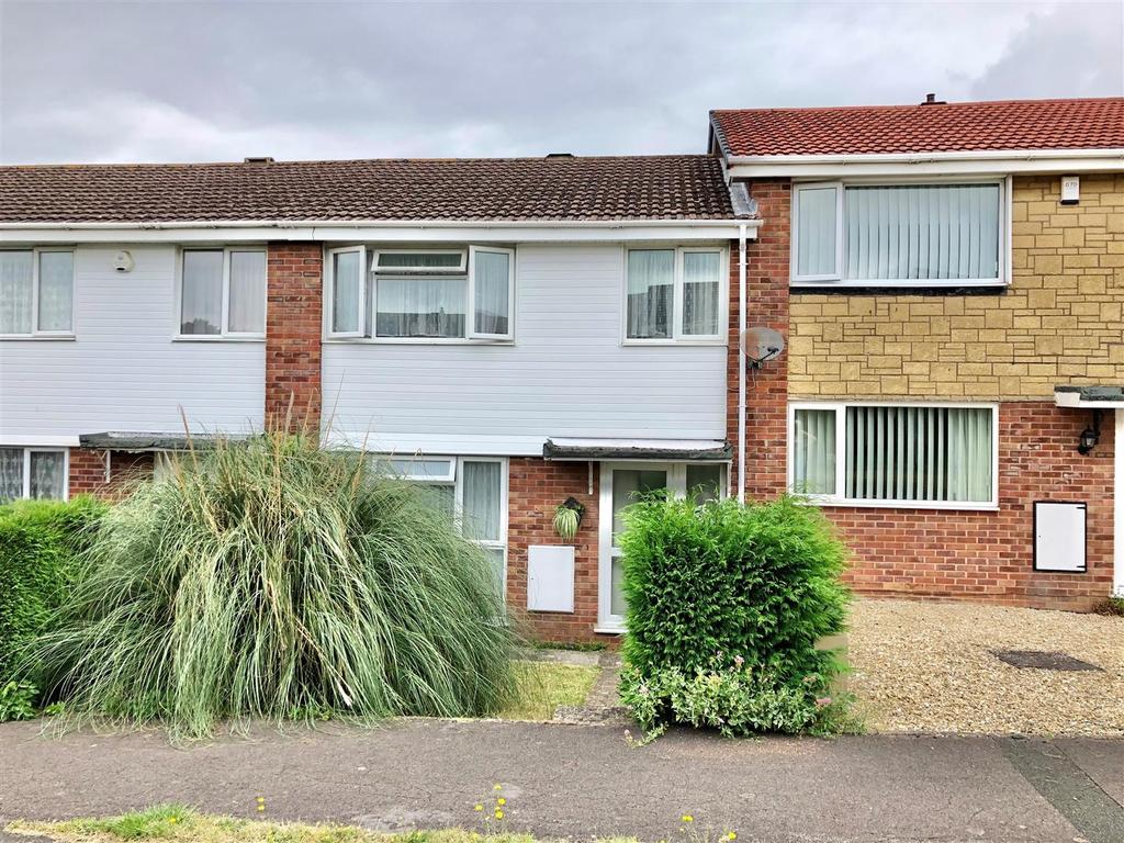 Curlew Road, Abbeydale, Gloucester 3 bed terraced house £220,000
