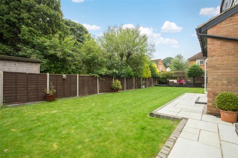 7b Winton Road, Orpington, BR6 7AL