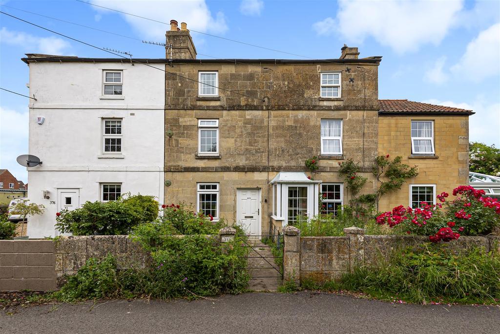 Longleaze Lane, Melksham 2 bed terraced house £140,000