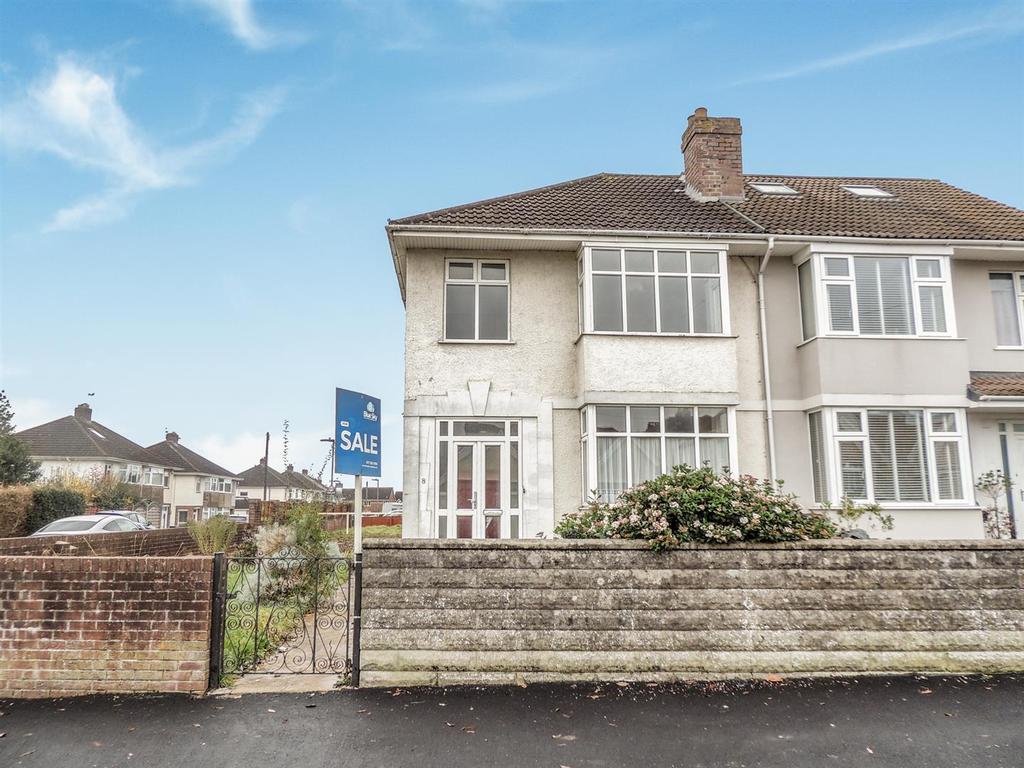 Abbots Avenue, Hanham, Bristol 3 bed semidetached house £350,000