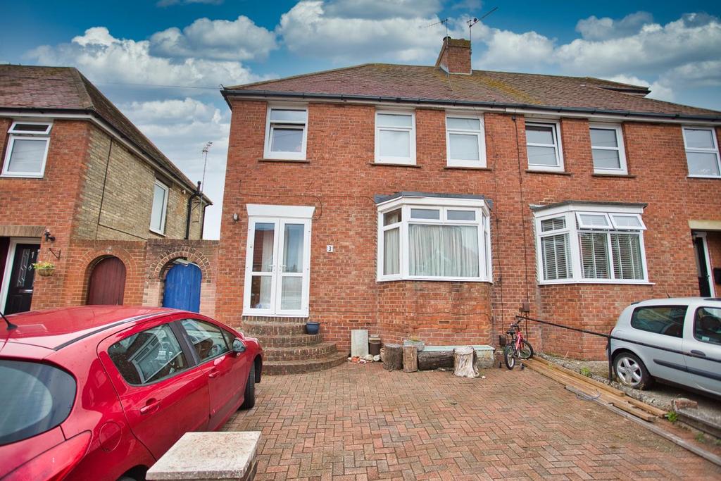 Dolphins Road, Folkestone 3 bed semidetached house £340,000