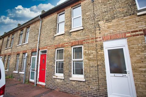 2 Burrow Road, Folkestone, CT19 6DH