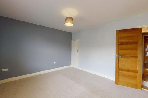 2 Burrow Road, Folkestone, CT19 6DH