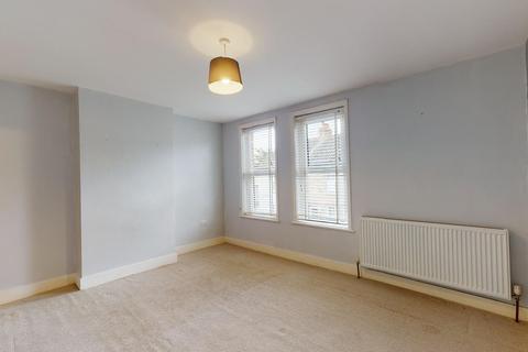 2 Burrow Road, Folkestone, CT19 6DH