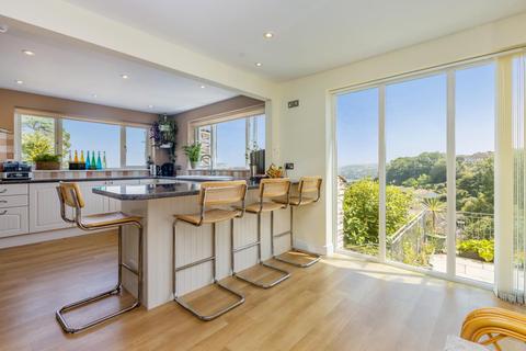 Beacon House Bonfire Hill, Salcombe, TQ8 8EF