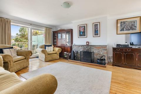Beacon House Bonfire Hill, Salcombe, TQ8 8EF