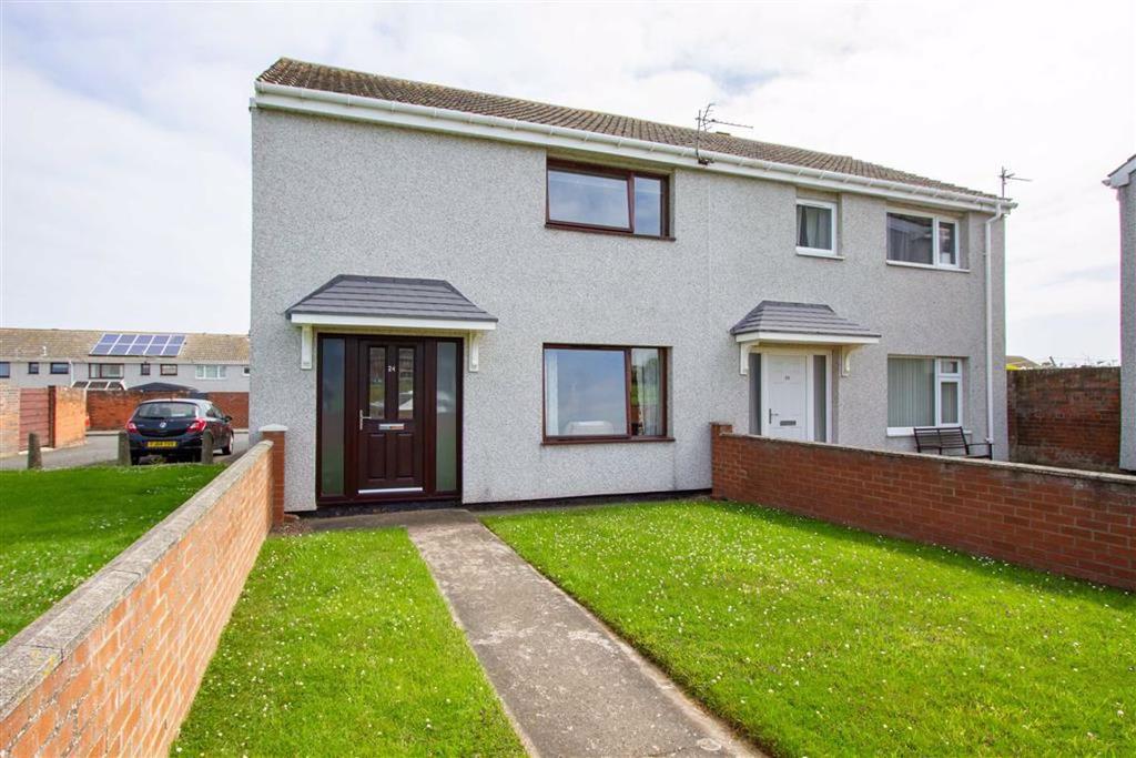 Newfields, BerwickuponTweed... 2 bed semidetached house £125,000
