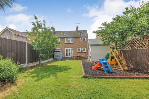 37 Baker Avenue, Hatfield Peverel, Chelmsford, CM3 2LH
