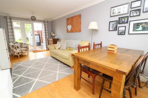 37 Baker Avenue, Hatfield Peverel, Chelmsford, CM3 2LH