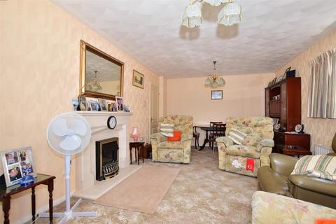 7 Meadow Close, Herne Bay, CT6 6NN