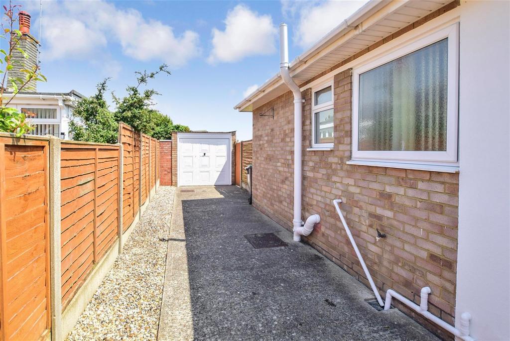 Driveway/Parking
