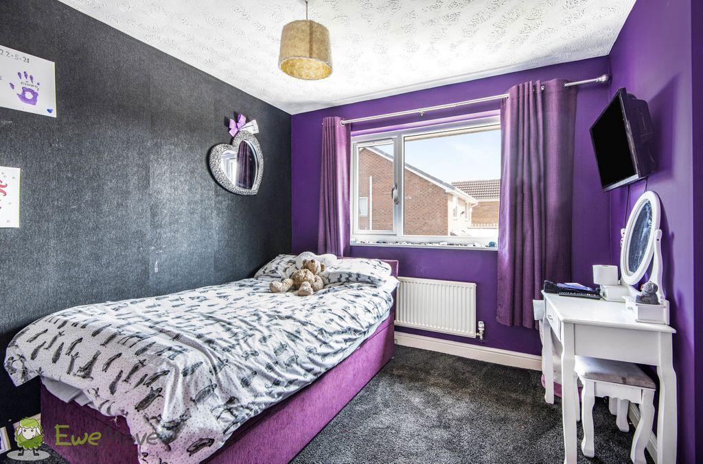 Bedroom 2 (Double)