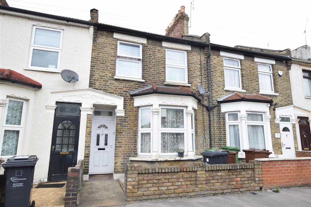 Road, Chadwell Heath... 2 bed terraced house £365,000