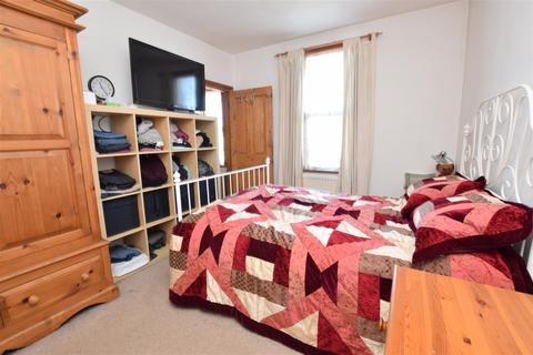 14 Alexandra Road, Chadwell Heath, Romford, RM6 6UL