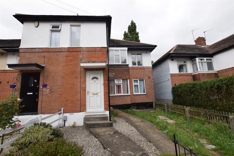 36 Grantham Gardens, Romford, RM6 6HJ