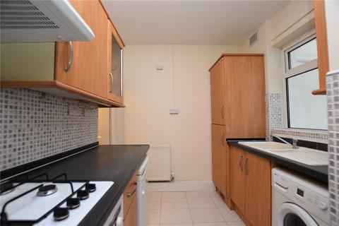 2 bedroom terraced house to rent, Comyns Road, Dagenham, Essex, RM9