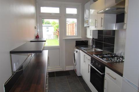 3 bedroom terraced house to rent, Morden Road, Chadwell Heath, Romford, Essex, RM6