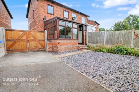 2 bedroom semi-detached house to rent, Lionel Grove, Stoke-on-trent