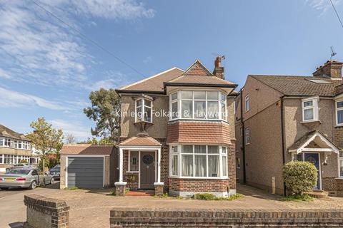 14 Cavendish Way, West Wickham, BR4 0LG
