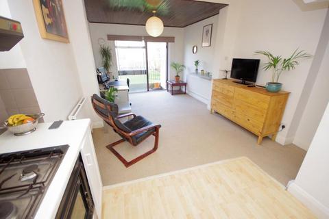 1 bedroom flat for sale, ETCHINGHAM PARK  ROAD, FINCHLEY, N3