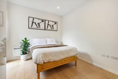 2 bedroom flat to rent, Gifford Street, Islington, London