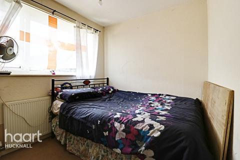 24 Courtleet Way, Nottingham, NG6 8FG