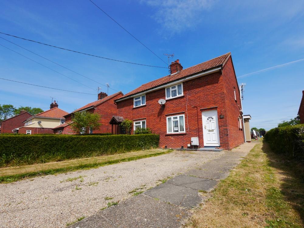 Kings Avenue, Framlingham, Suffolk 2 bed semidetached house for sale