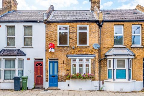 5 Robson Road, London, SE27 9LA