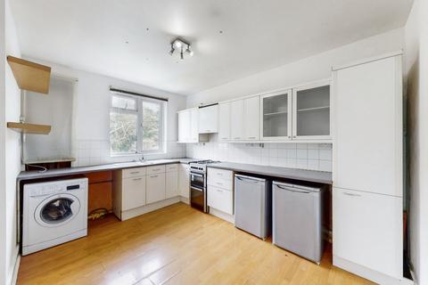 69b Deans Road, London, W7 3QD