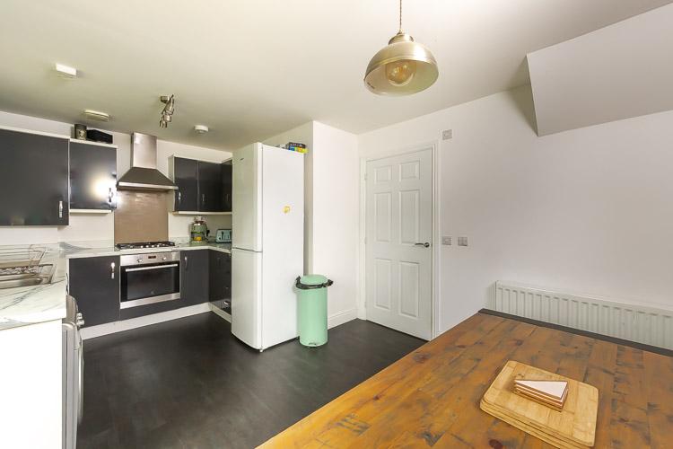 Kitchen/Dining