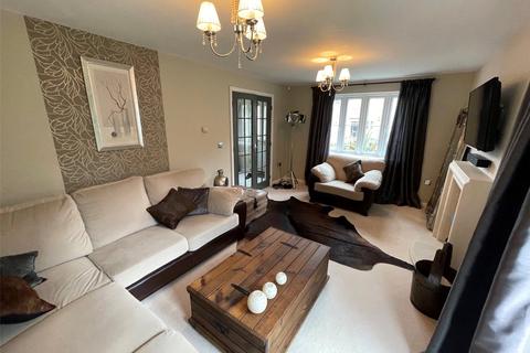 10 Coopers Close, Halifax, HX2 0SJ
