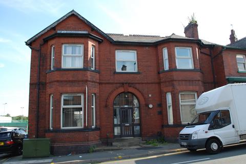 6 bedroom house share for sale - Townley Street, M24 1AT