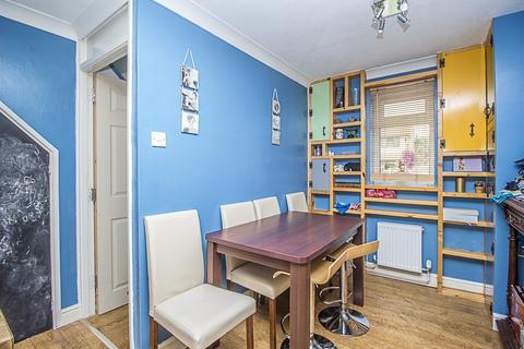 59 Down Street, West Molesey, KT8 2SY