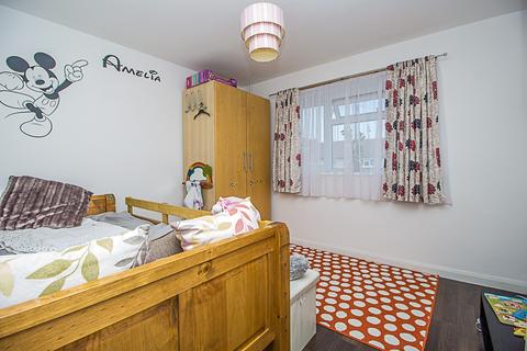59 Down Street, West Molesey, KT8 2SY