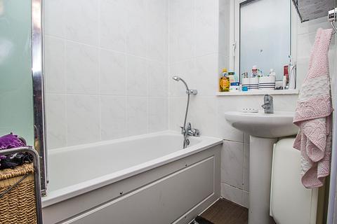 59 Down Street, West Molesey, KT8 2SY