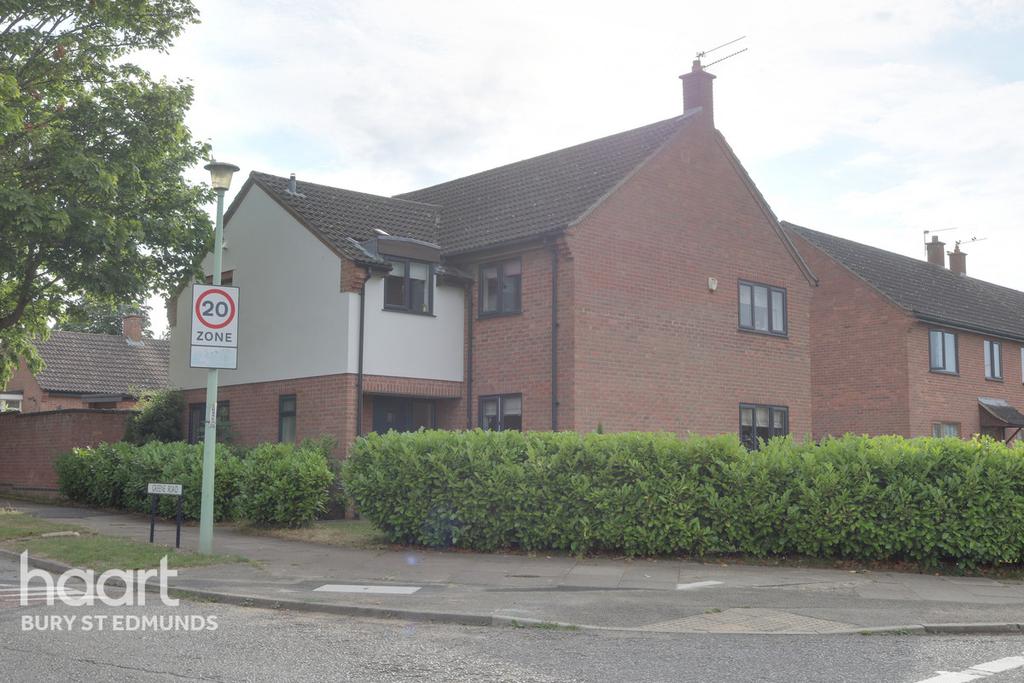 Avenue, Bury St Edmunds 4 bed detached house £500,000