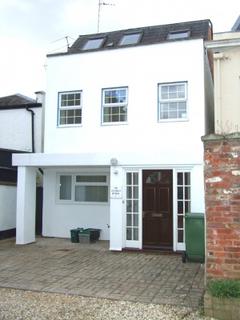 4 bedroom house to rent - Oxford Close, Cheltenham