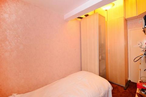 23 Stuart Crescent, London, N22 5NN