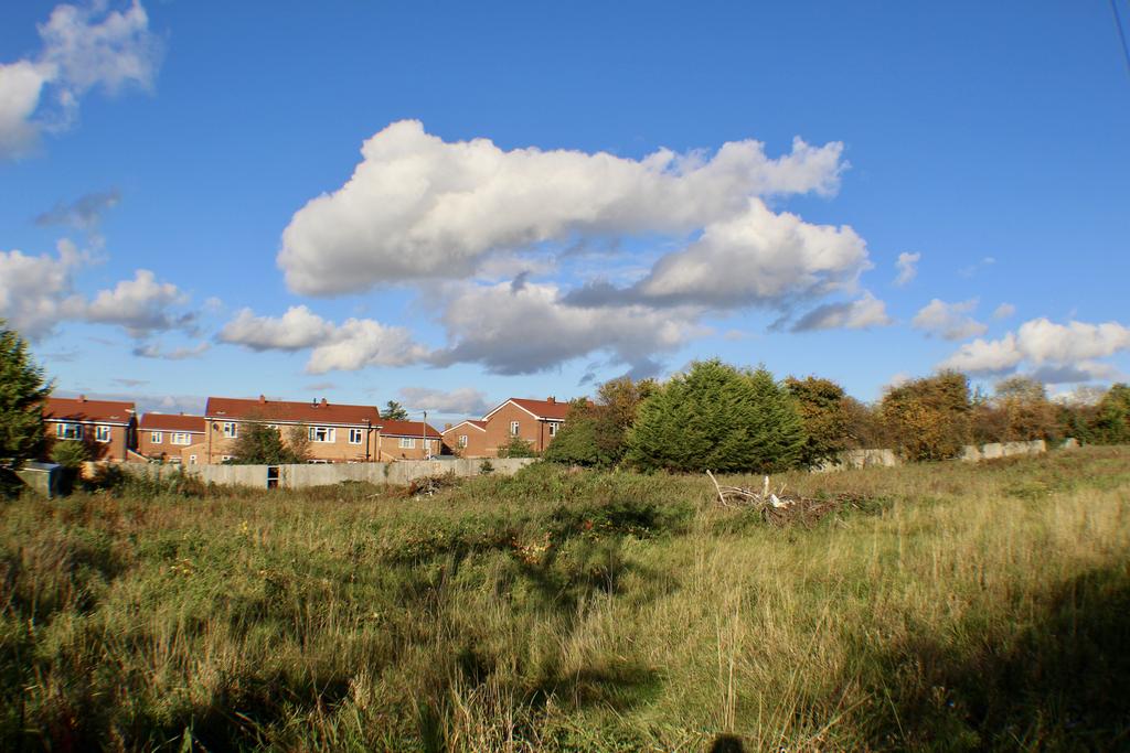 Land For Sale off Kenwick Drive, Grantham NG31 Land for sale £365,000