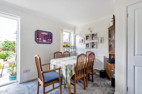 12 Brookside, Wellington, Hereford, HR4 8AQ