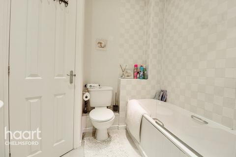 12 Harberd Tye, Chelmsford, CM2 9GJ