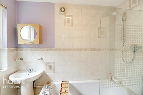 13 Faringford Road, London, E15 4DP