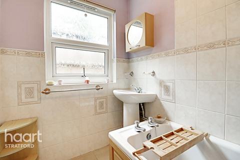 13 Faringford Road, London, E15 4DP