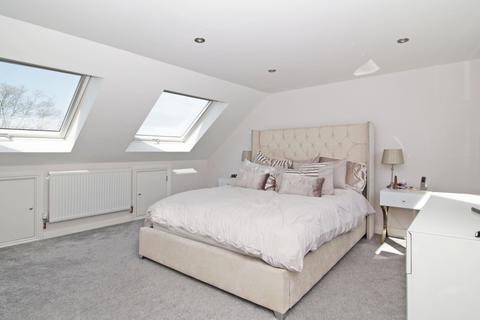 91 Crouch Croft, London, SE9 3HZ