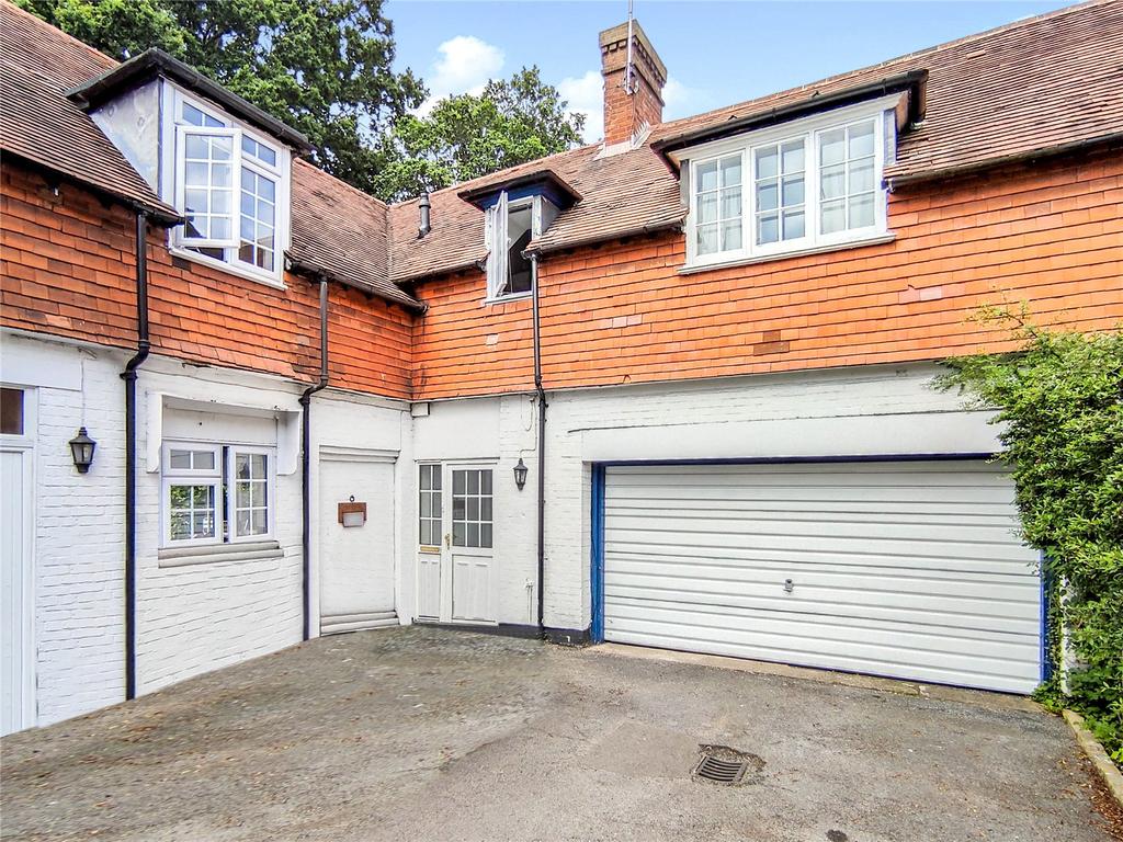 Wiltshire Road, Wokingham, RG40 4 bed townhouse £600,000