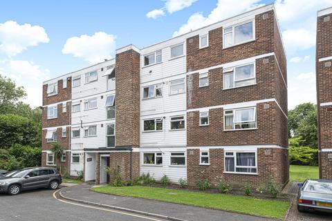 22 Parkwood, Beckenham, BR3 1TR