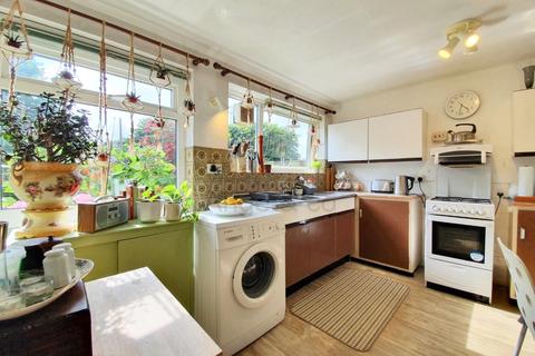 90 All Saints Road, Lowestoft, NR33 0JN