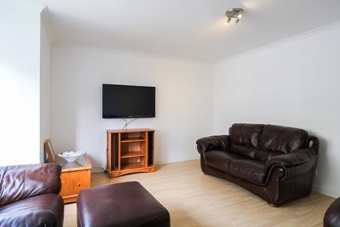 3 bedroom apartment to rent, Links View, Aberdeen