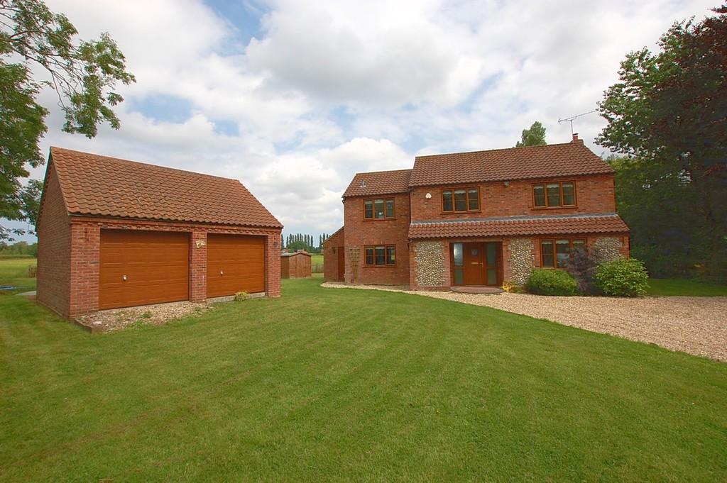 Stibbard Road, Wood Norton, Dereham 4 bed detached house £1,200 pcm